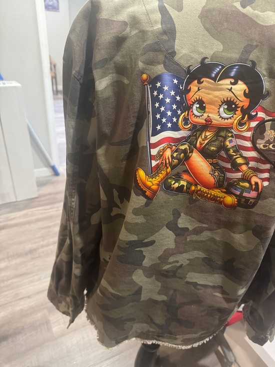 The Unbranded Brand Jackets & Blazers - Womens Camo Graphic Long Sleeve jacket with Betty boop- Olive Green